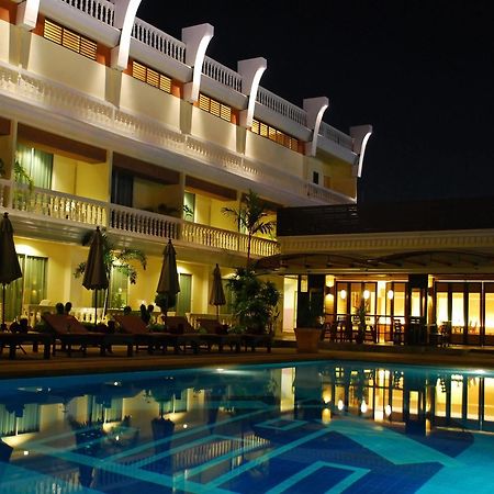 Windmill Resort Hotel Pattaya Zewnętrze zdjęcie