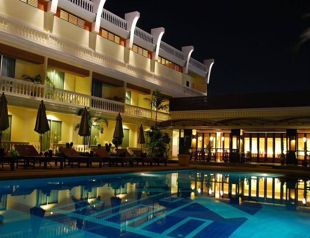 Windmill Resort Hotel Pattaya Zewnętrze zdjęcie