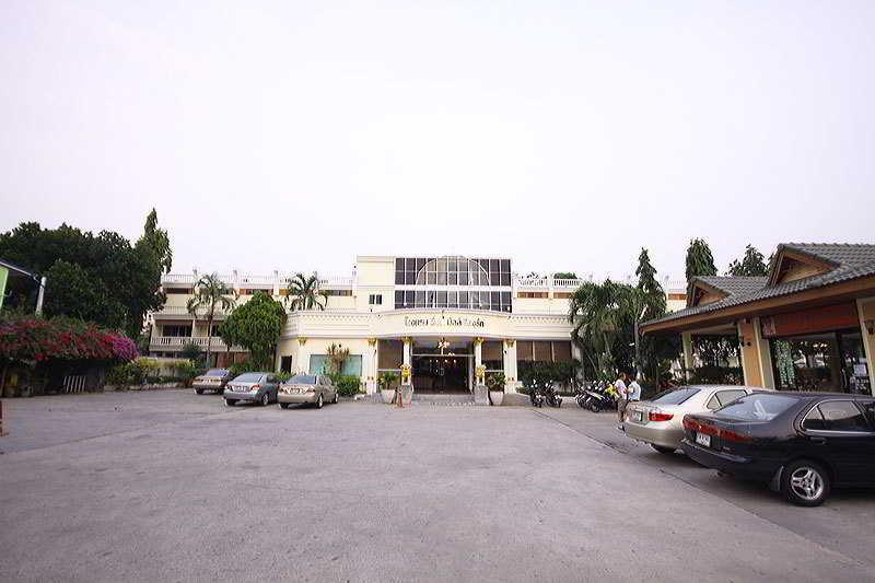 Windmill Resort Hotel Pattaya Zewnętrze zdjęcie