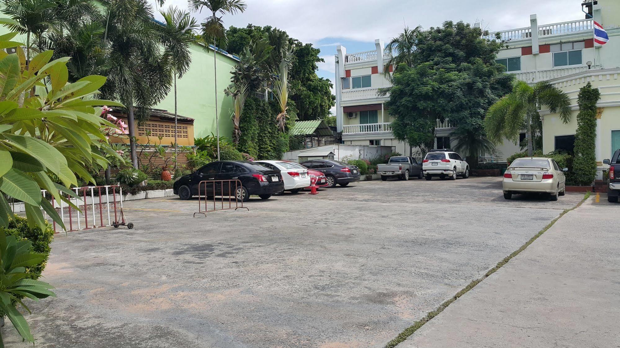 Windmill Resort Hotel Pattaya Zewnętrze zdjęcie